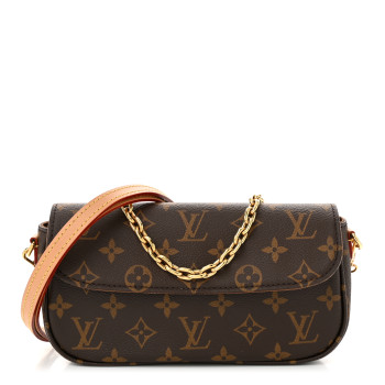 LOUIS VUITTON Monogram Ivy Wallet On Chain