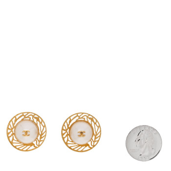 CHANEL Pearl CC Clip On Earrings Gold