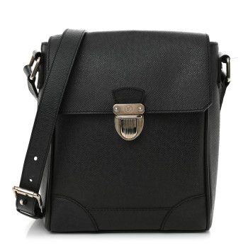 LOUIS VUITTON Taiga Luka Messenger Bag Ardoise