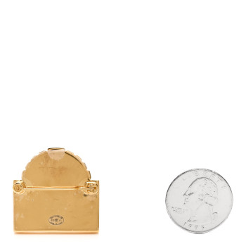 CHANEL Metal CC Rue Cambon Brooch Gold