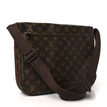 LOUIS VUITTON Monogram Beaubourg MM Messenger Bag