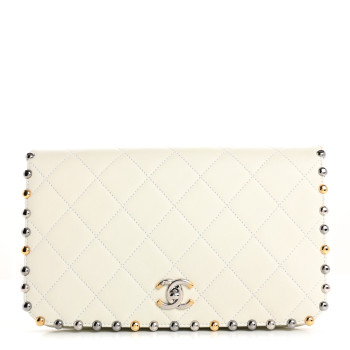 CHANEL Lambskin Quilted Bubble Clutch White