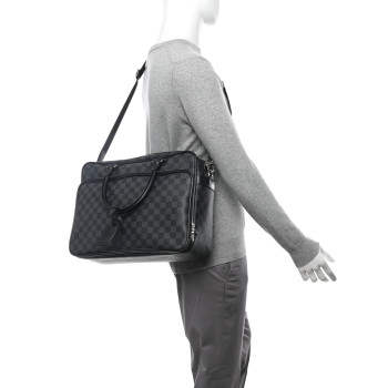 LOUIS VUITTON Damier Graphite Icare