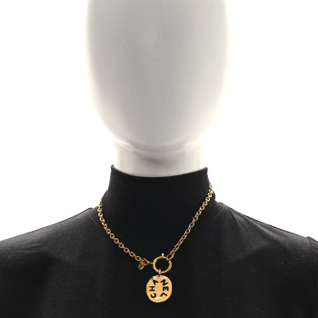 CHANEL Logo Cut Out Chain Choker Necklace Gold