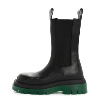 BOTTEGA VENETA Calfskin The Tire Chelsea Boots 39 Black Green