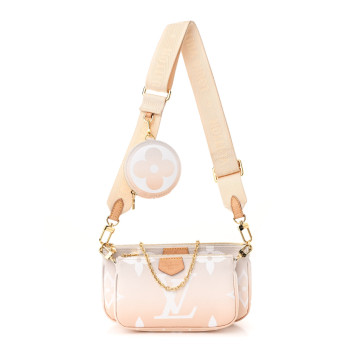 LOUIS VUITTON Monogram Giant By The Pool Multi Pochette Accessories Brume