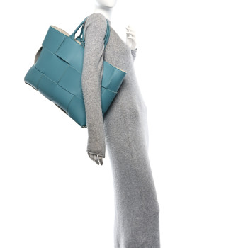 BOTTEGA VENETA Nappa Maxi Intrecciato Large Arco Tote Linoleum