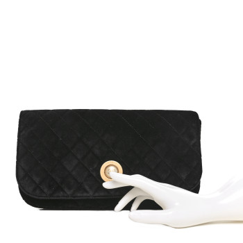 CHANEL Velvet Quilted CC Pearl Clutch Black
