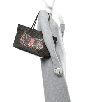 FENDI Zucca Spalmati Patent Baguette Print Medium Roll Tote Tobacco