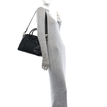 GIVENCHY Sugar Goatskin Small Antigona Black