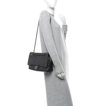 CHANEL Iridescent Caviar Quilted Jumbo Easy Flap Grey