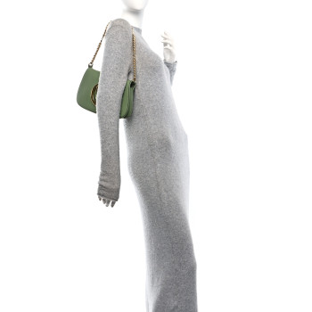 GUCCI Roxy Calfskin Blondie Chain Shoulder Flap Bag Salamander Green
