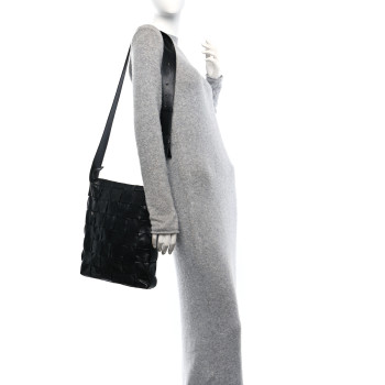 BOTTEGA VENETA Paper Calfskin Maxi Intrecciato Cassette Messenger Black