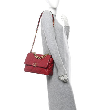 CHANEL Lambskin Quilted Large Chanel 19 Flap Red