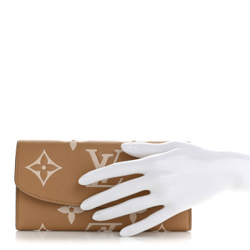LOUIS VUITTON Empreinte Monogram Giant Emilie Wallet Arizona Creme