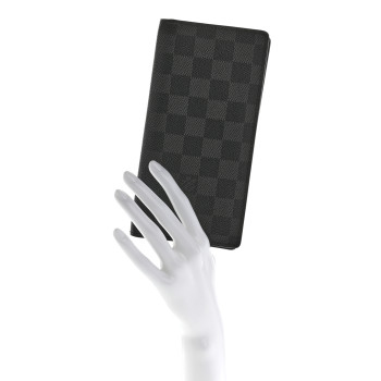 LOUIS VUITTON Damier Graphite Brazza Wallet