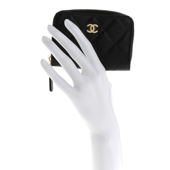 CHANEL Caviar Quilted Zip Coin Purse Black