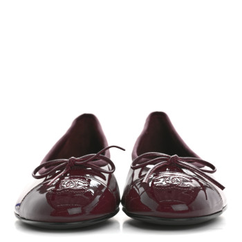 CHANEL Patent Cap Toe Ballerina Flats 38 Prune