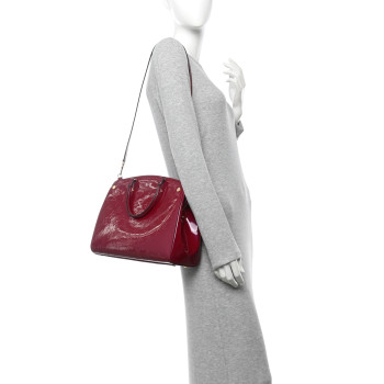 LOUIS VUITTON Vernis Brea MM NM  Magenta