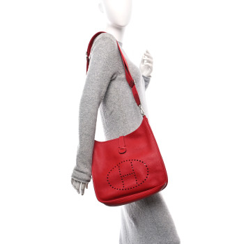 HERMES Taurillon Clemence EVELYNE III PM Rouge Casaque