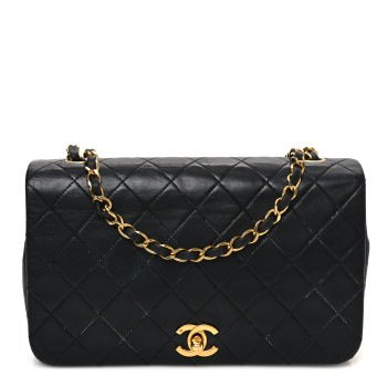CHANEL Lambskin Quilted Small Single Flap Black