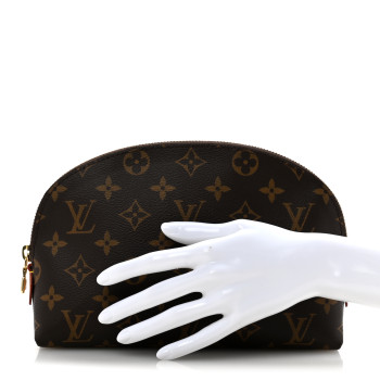 LOUIS VUITTON Monogram Cosmetic Pouch GM