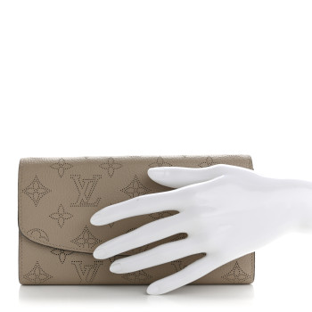 LOUIS VUITTON Mahina Iris Wallet NM Galet