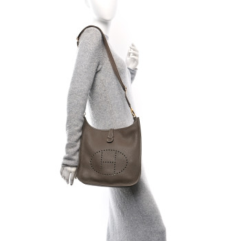 HERMES Taurillon Clemence Evelyne III PM Etoupe