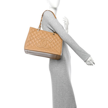 CHANEL Caviar Quilted Grand Shopping Tote GST Beige Clair