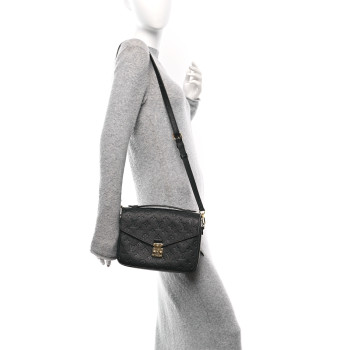 LOUIS VUITTON Empreinte Pochette Metis Black