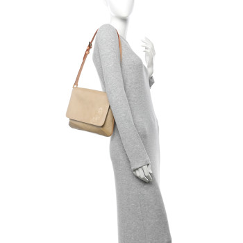 LOUIS VUITTON Vernis Thompson Street Beige