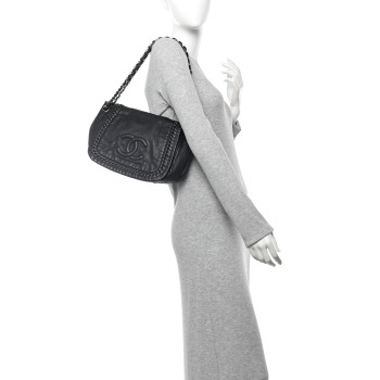 CHANEL Lambskin Luxe Ligne Flap Black