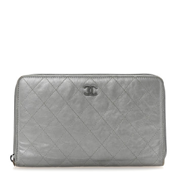 CHANEL Metallic Aged Calfskin Quilted Palette Large Zip Around Organizer Wallet Silver