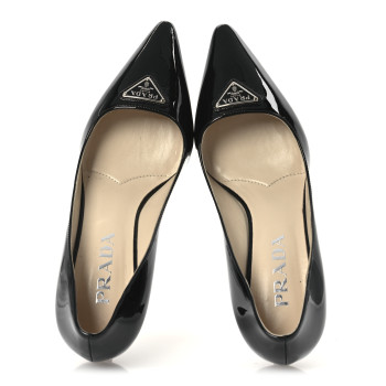 PRADA Spazzolato Triangle Pointed Toe Pumps 35 Black