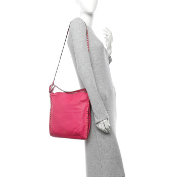 VALENTINO GARAVANI Vitello Small Rockstud Hobo Pop Fuxia
