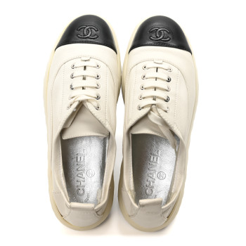CHANEL Lambskin Cap Toe CC Sneakers 39.5 White Black