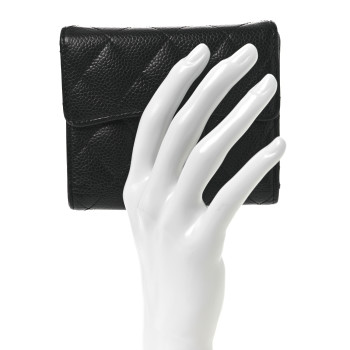 CHANEL Caviar Quilted Compact Flap Wallet Black