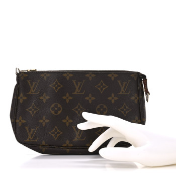 LOUIS VUITTON Monogram Pochette Accessories