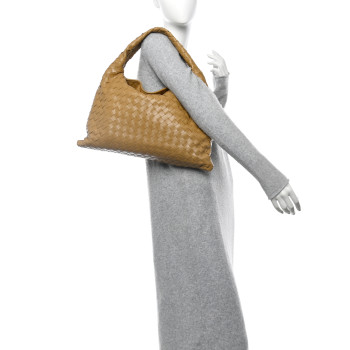 BOTTEGA VENETA Calfksin Intrecciato Small Hop Dark Praline