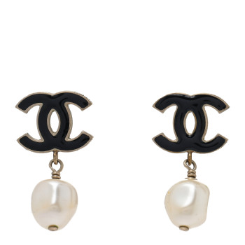 CHANEL Enamel Pearl Pearl CC Drop Earrings Black