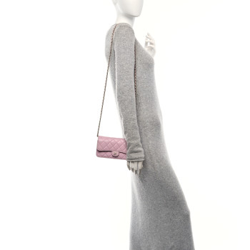 CHANEL Caviar Quilted Flap Clutch with Chain Pink