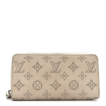 LOUIS VUITTON Mahina Zippy Wallet Ivory