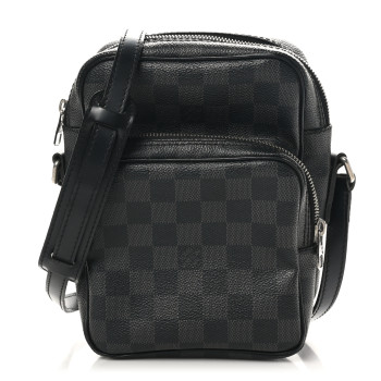 LOUIS VUITTON Damier Graphite Rem Bag