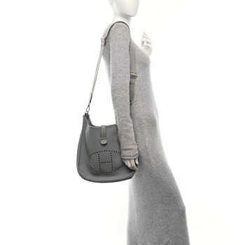 HERMES Taurillon Clemence Evelyne III GM Gris Mouette