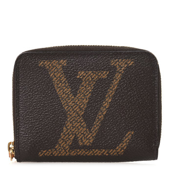 LOUIS VUITTON Monogram Giant Zippy Coin Purse