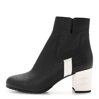 CHANEL Goatskin Calfskin CC Short Boots 38.5 Black White