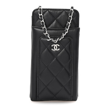 CHANEL Lambskin Quilted Zip Phone Case Black