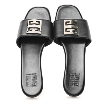 GIVENCHY Lambskin 4G Plaque Flat Sandals 38 Black