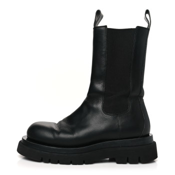 BOTTEGA VENETA Calfskin The Lug Chelsea 55mm Boots 40 Black