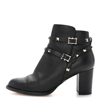 VALENTINO GARAVANI Pebbled Calfskin Rockstud Double Buckle 70mm Block Heel Ankle Boots 39.5 Black